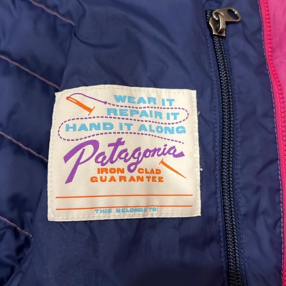 Patagonia Kid's Down Sweater Size Medium (10), Color Amaranth Pink - Picture 6 of 9